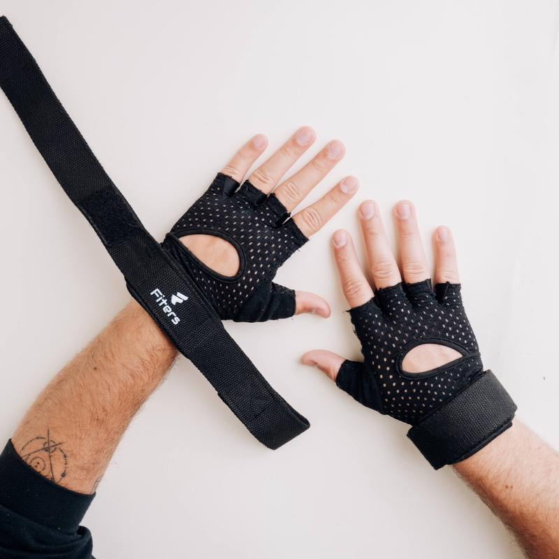 Fiters Workout Gloves with Lifting Straps